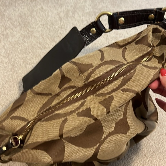 Brown and Tan Coach Bag with Gold Detail - Picture 9 of 11